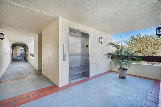 9040 SW 125th Ave D408, Miami, FL 33186