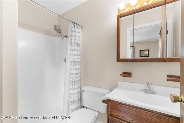 615 Center Street, Mason, MI 48854