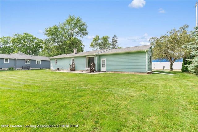 615 Center Street, Mason, MI 48854