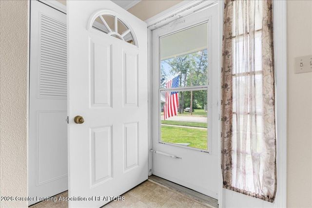 615 Center Street, Mason, MI 48854