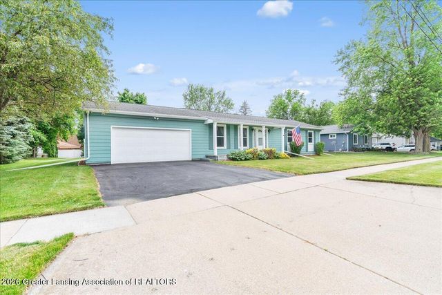 615 Center Street, Mason, MI 48854