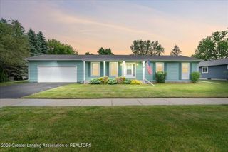615 Center Street, Mason, MI 48854