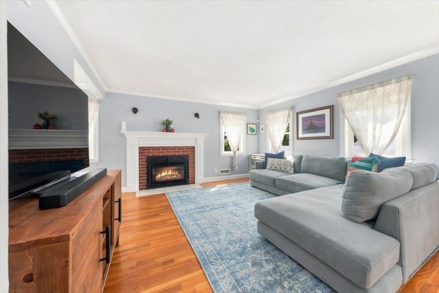 200 Roosevelt Road, Weymouth, MA 02188