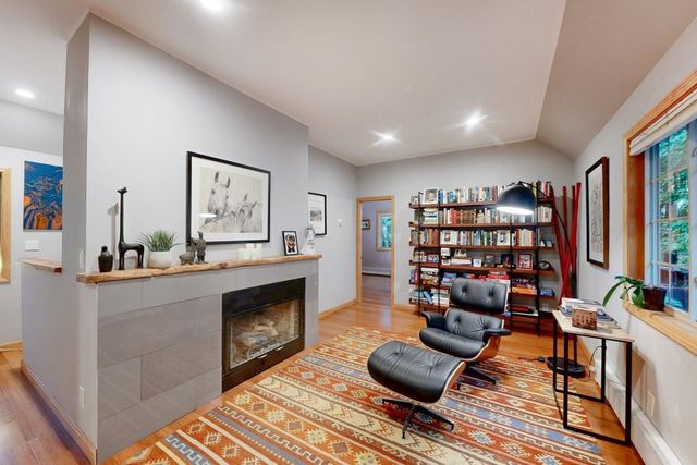 345 Lowell St, Reading, MA 01867
