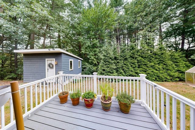 345 Lowell St, Reading, MA 01867