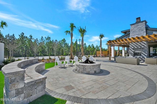 607 LUMINOUS Avenue, St. Johns, FL 32259