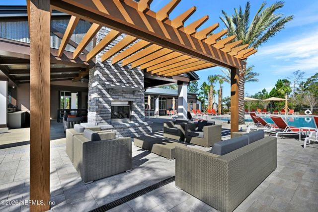 607 LUMINOUS Avenue, St. Johns, FL 32259