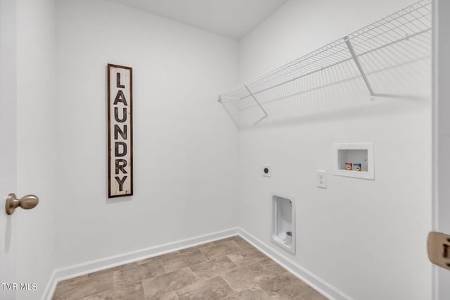 1075 Persimmon Hollow, Greeneville, TN 37745