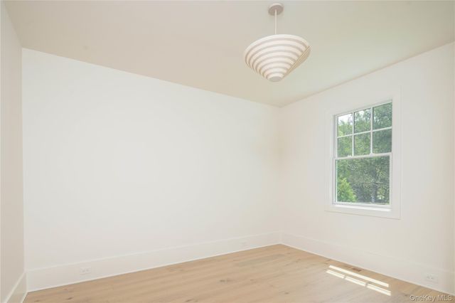 205 Kats Court, East Marion, NY 11939