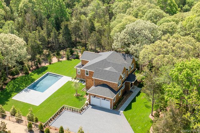 205 Kats Court, East Marion, NY 11939