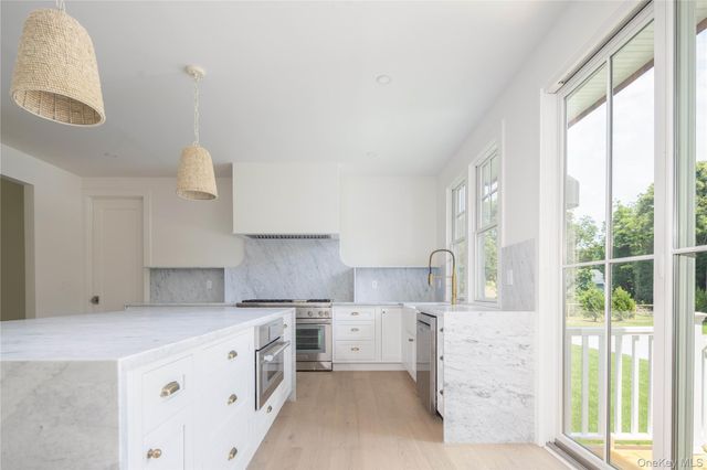 205 Kats Court, East Marion, NY 11939