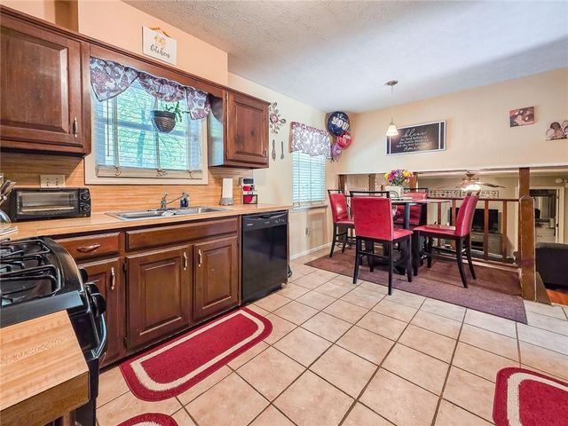 5766 Hilton Ridge Road, Lithonia, GA 30058