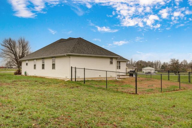 114 Evan Road, Billings, MO 65610