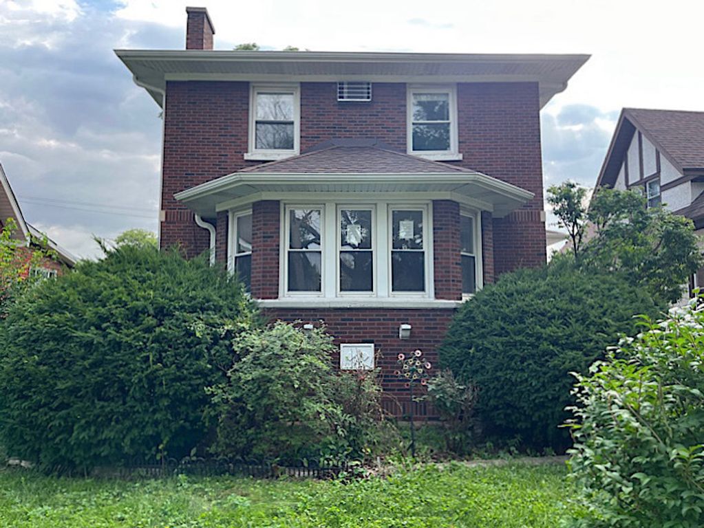 1607 S 14th Avenue, Maywood, IL 60153