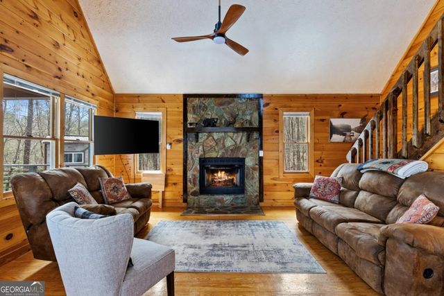 48 Timber Ridge Road, Blue Ridge, GA 30513