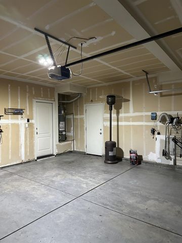 2201 Driftwood Park Dr, Modesto, CA 95355