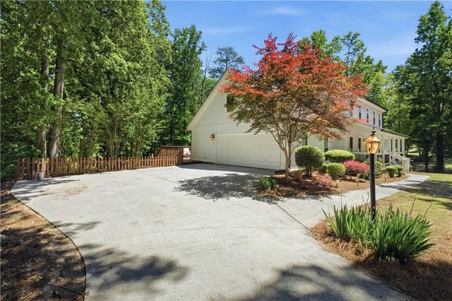 3600 Kilpatrick Lane, Snellville, GA 30039