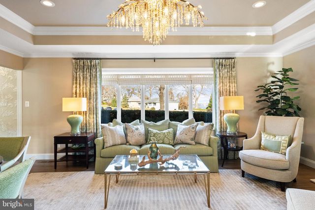 1101 GATEWOOD DR, Alexandria, VA 22307