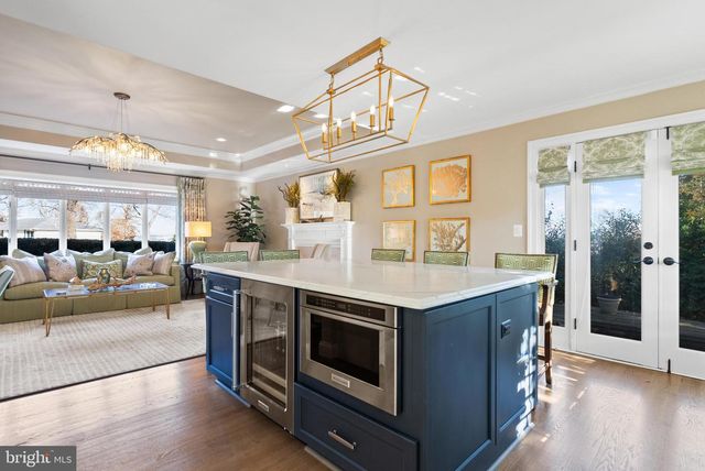 1101 GATEWOOD DR, Alexandria, VA 22307