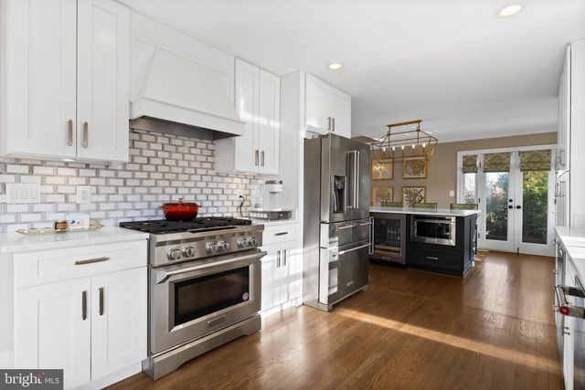 1101 GATEWOOD DR, Alexandria, VA 22307