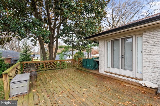 1101 GATEWOOD DR, Alexandria, VA 22307