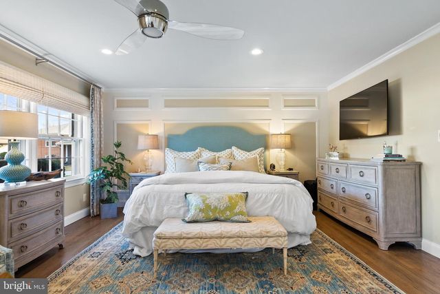 1101 GATEWOOD DR, Alexandria, VA 22307