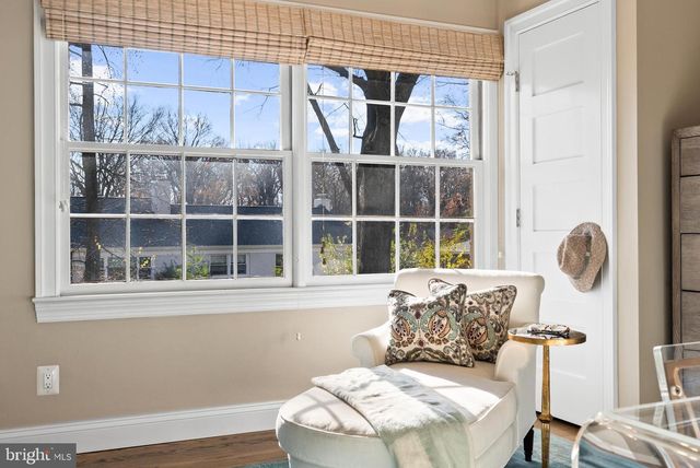 1101 GATEWOOD DR, Alexandria, VA 22307