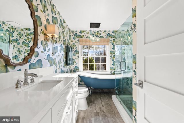 1101 GATEWOOD DR, Alexandria, VA 22307