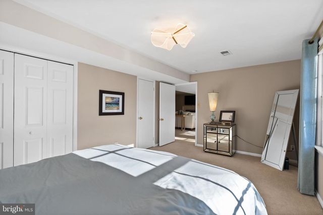 1101 GATEWOOD DR, Alexandria, VA 22307