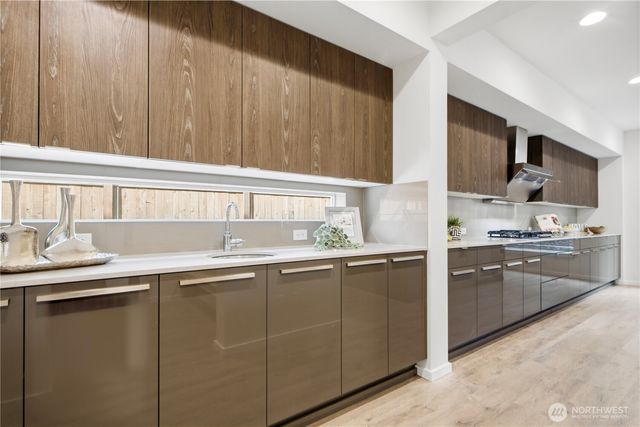 2974 S 353rd Place, Federal Way, WA 98003