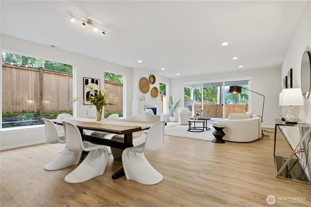 2974 S 353rd Place, Federal Way, WA 98003