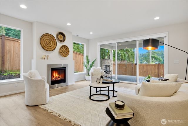 2974 S 353rd Place, Federal Way, WA 98003