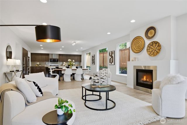 2974 S 353rd Place, Federal Way, WA 98003