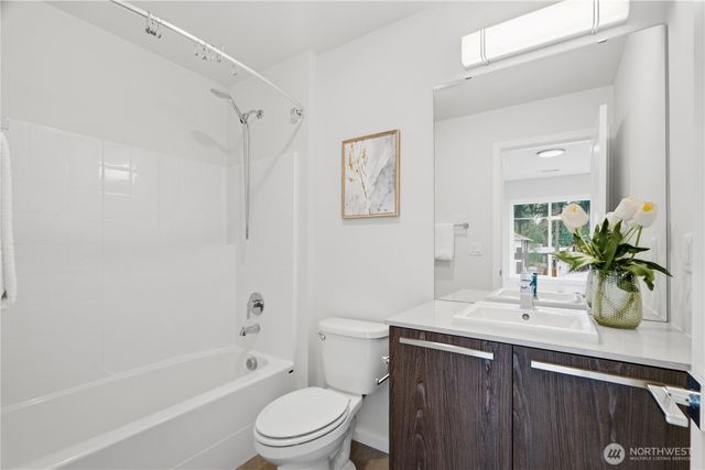 2974 S 353rd Place, Federal Way, WA 98003