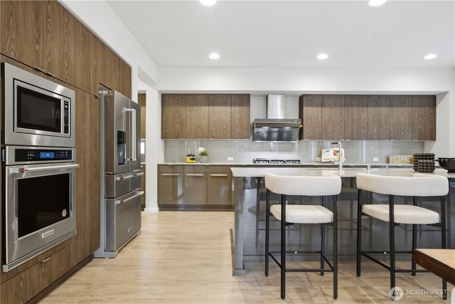 2974 S 353rd Place, Federal Way, WA 98003