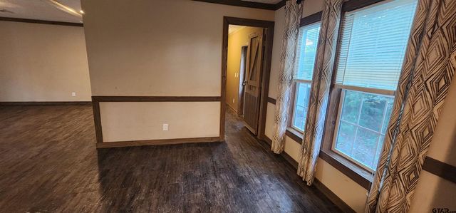 16993 Springcrest Lane, Lindale, TX 75771