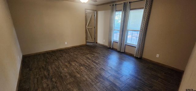 16993 Springcrest Lane, Lindale, TX 75771