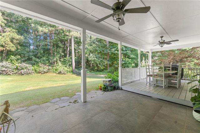 1712 Dacula Oaks Trail, Dacula, GA 30019