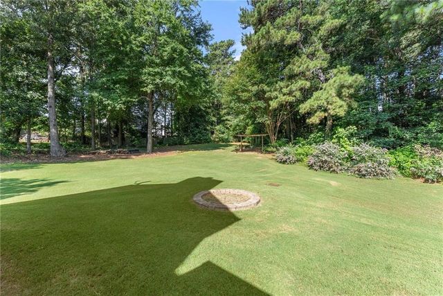 1712 Dacula Oaks Trail, Dacula, GA 30019