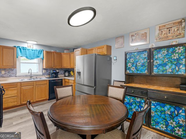 106 Central Lake Circle, Griffin, GA 30223