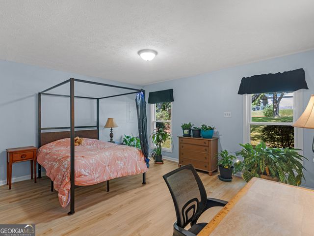 106 Central Lake Circle, Griffin, GA 30223