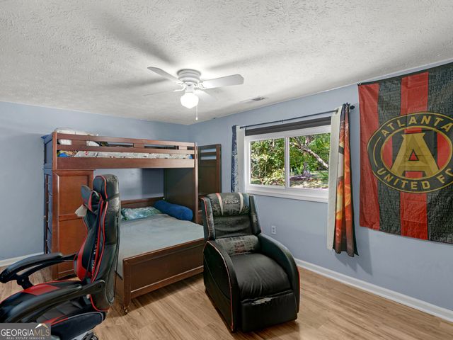 106 Central Lake Circle, Griffin, GA 30223