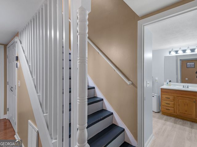 106 Central Lake Circle, Griffin, GA 30223