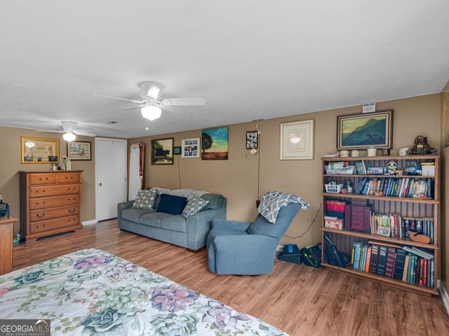 106 Central Lake Circle, Griffin, GA 30223