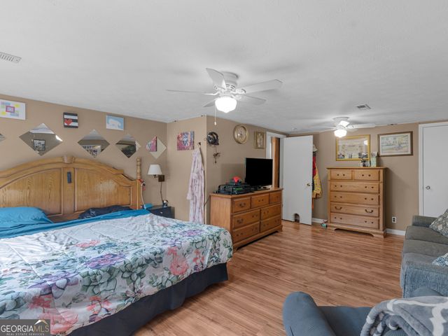 106 Central Lake Circle, Griffin, GA 30223