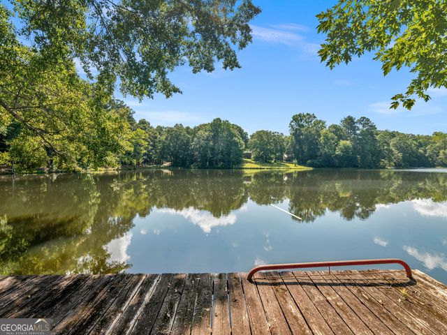 106 Central Lake Circle, Griffin, GA 30223