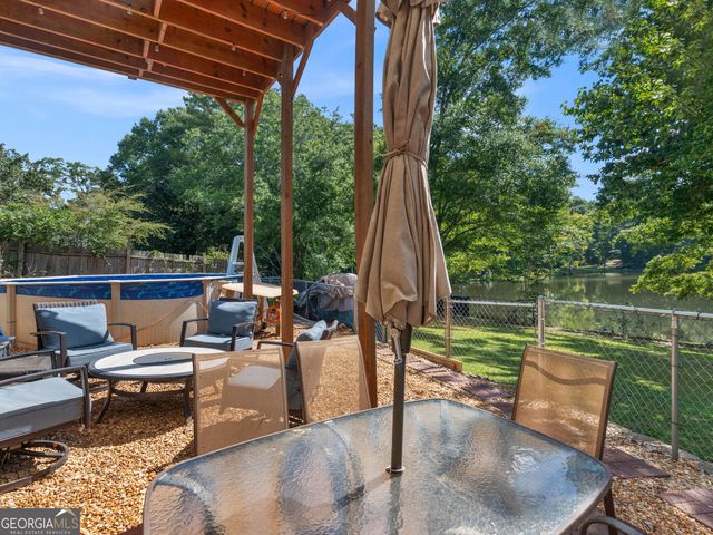 106 Central Lake Circle, Griffin, GA 30223