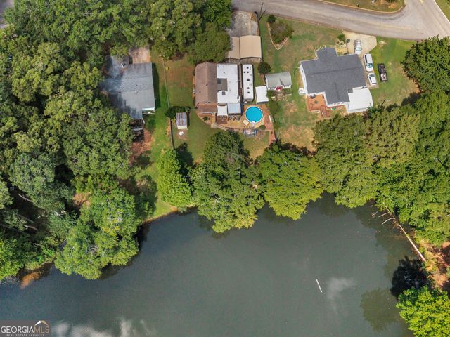 106 Central Lake Circle, Griffin, GA 30223