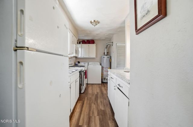 1326 Montain Road, Toledo, OH 43615