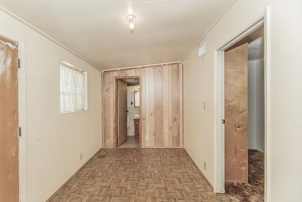 Image 31 of property listing at 9016 E Dinuba Avenue, Selma, CA 93662